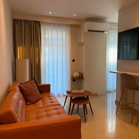 Modern With Free Private Parking Near Metro * Θεσσαλονίκη