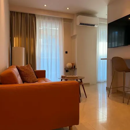 Διαμέρισμα Modern With Free Private Parking Near Metro *